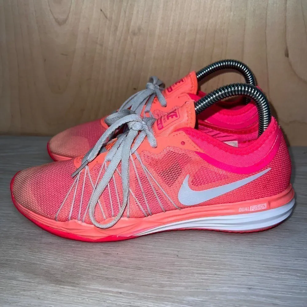 Nike Running Dual Fusion TR HIT Racer Pink/ White‎ 898469-600 Women's 6.5